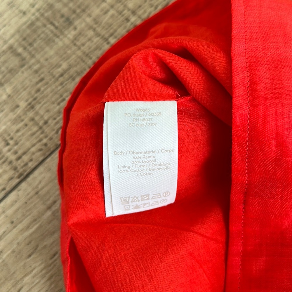 BODEN red v-neck ruffle sleeveless top sz. 6 - Picture 6 of 7